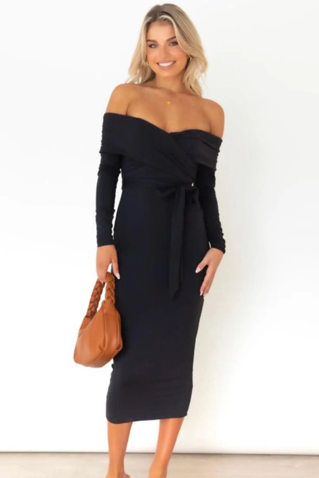 LARISSA DRESS | BLACK